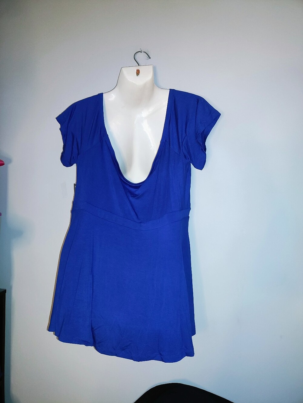 Torrid Deep V-Neck Short Sleeve Women's Top in Royal Blue